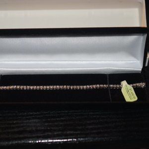 Genuine 14k. Solid White Gold Diamond Tennis Bracelet